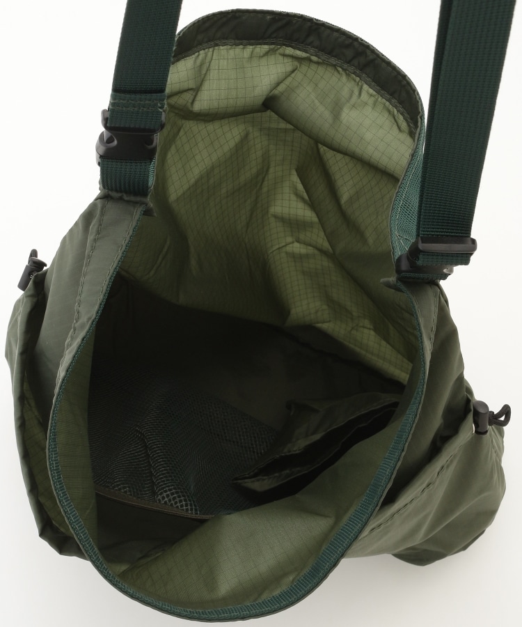 オフプライスストア(ファッショングッズ)(OFF PRICE STORE(Fashion Goods))のEarth Made （アースメイド） マルチポケット軽量ショルダーバッグ3