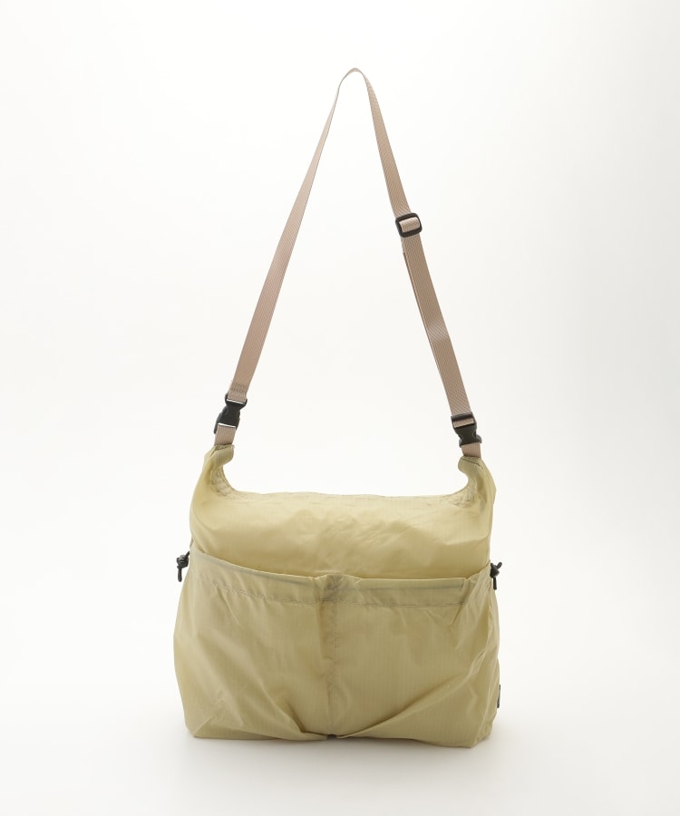 Earth Made (アースメイド) マルチポケット軽量ショルダーバッグ Earth Made (アースメイド) マルチポケット軽量ショルダーバッグ