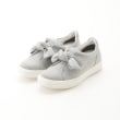 オフプライスストア(ファッショングッズ)(OFF PRICE STORE(Fashion Goods))のMUUM (ムーム） リボンモチーフスニーカー【SALE/カジュアル/デイリー/トレンド/きれいめカジュアル/スポーティースタイル】 グレー(014)