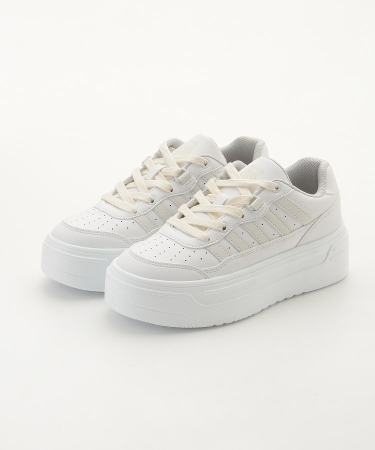 オフプライスストア(ファッショングッズ)(OFF PRICE STORE(Fashion Goods))のK・SWISS（ケイ・スイス） 厚底レースアップ軽量スニーカー【SALE/カジュアル/デイリー/トレンド/ストリート/スポーティースタイル】 アイボリー(004)