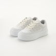 オフプライスストア(ファッショングッズ)(OFF PRICE STORE(Fashion Goods))のK・SWISS（ケイ・スイス） 厚底レースアップ軽量スニーカー【SALE/カジュアル/デイリー/トレンド/ストリート/スポーティースタイル】 アイボリー(004)
