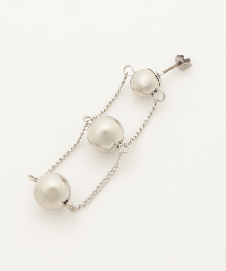 オフプライスストア(ファッショングッズ)(OFF PRICE STORE(Fashion Goods))のＹＥＣＣＡ ＶＥＣＣＡ（イェッカヴェッカ） 3連メタルボールピアス2