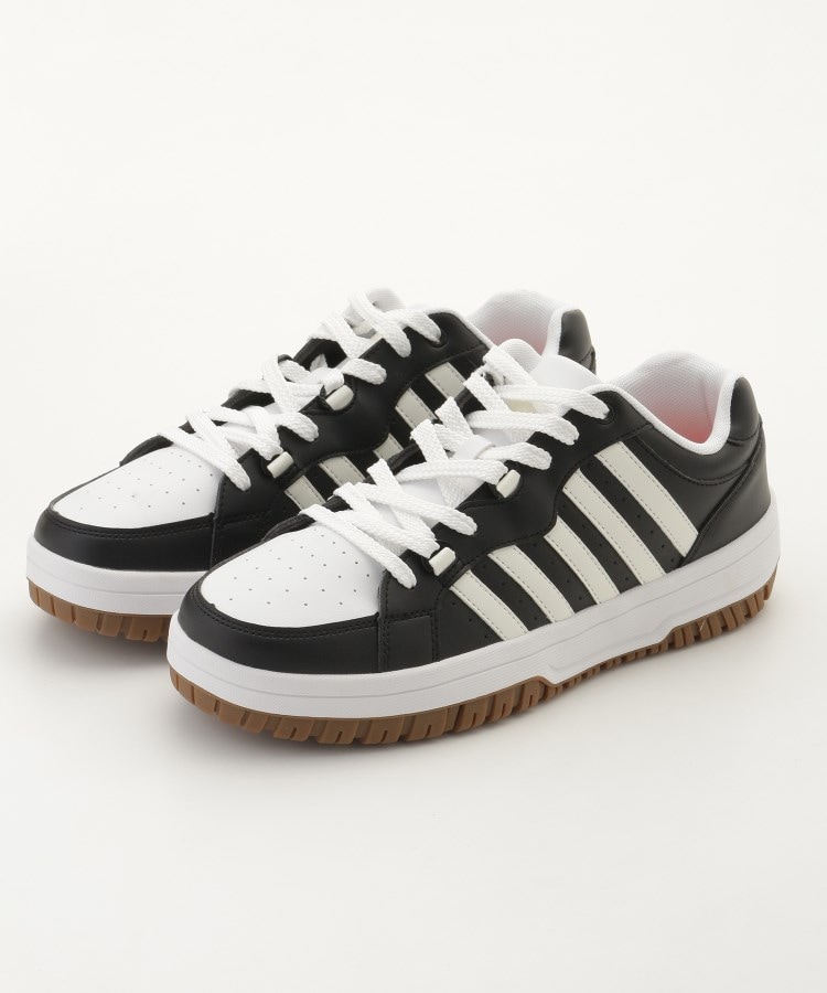 K・SWISS（ケイ・スイス） レースアップローカットスニーカー