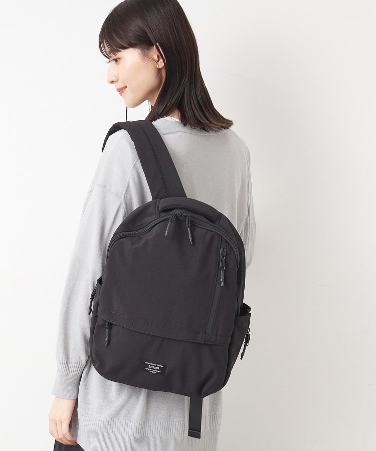 デッサン（ユニセックス）(Dessin(UNISEX))の【軽量・A4収納可】ナイロンリュック ブラック(019)