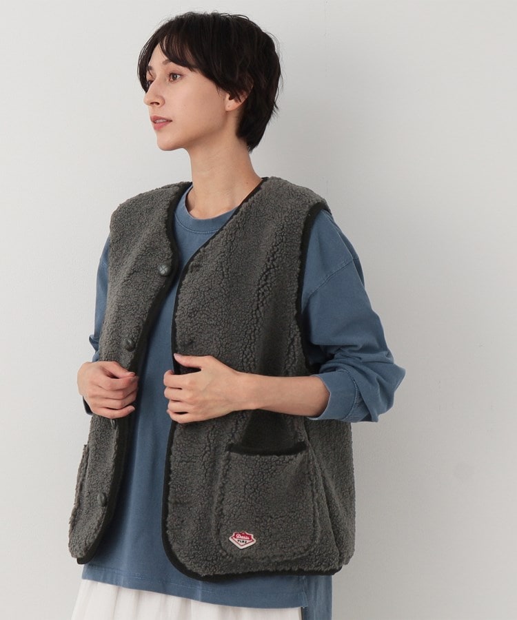 デッサン（ユニセックス）(Dessin(UNISEX))の【ユニセックス】ボタン付きボアベスト2