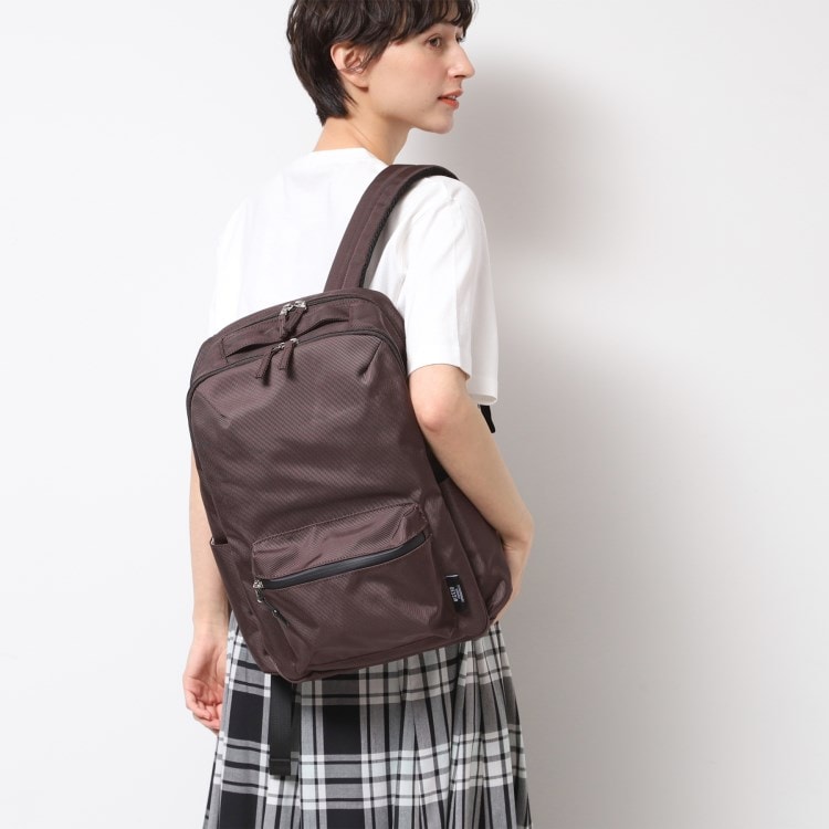 デッサン（ユニセックス）(Dessin(UNISEX))の【A4／多収納】バックパック リュック