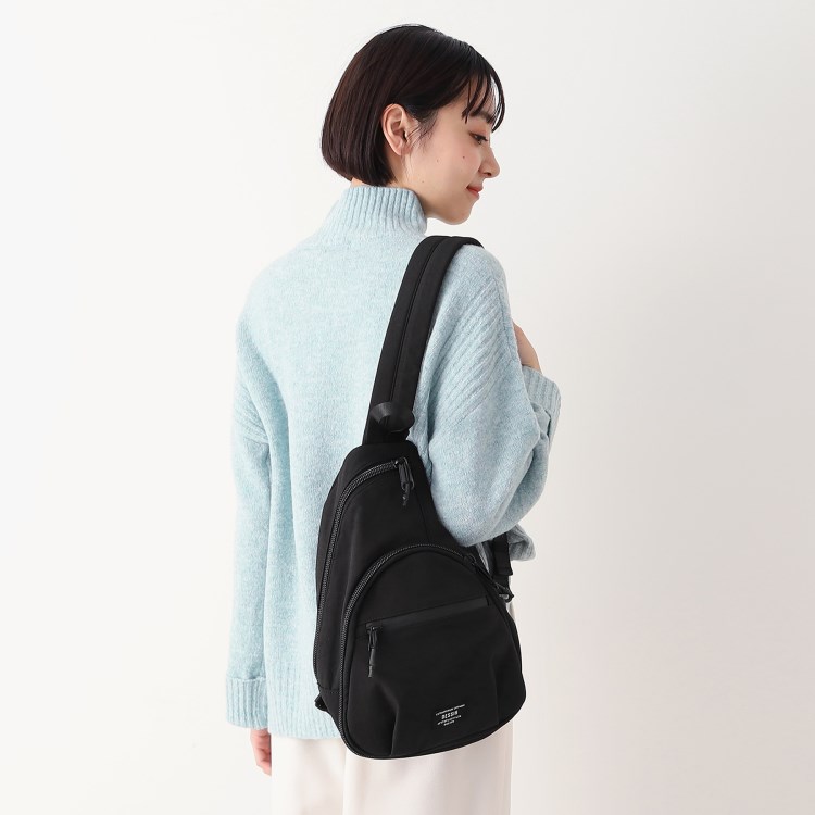 デッサン（ユニセックス）(Dessin(UNISEX))の【軽量・多ポケット】ナイロンボディバッグ ボディバッグ・ウエストポーチ