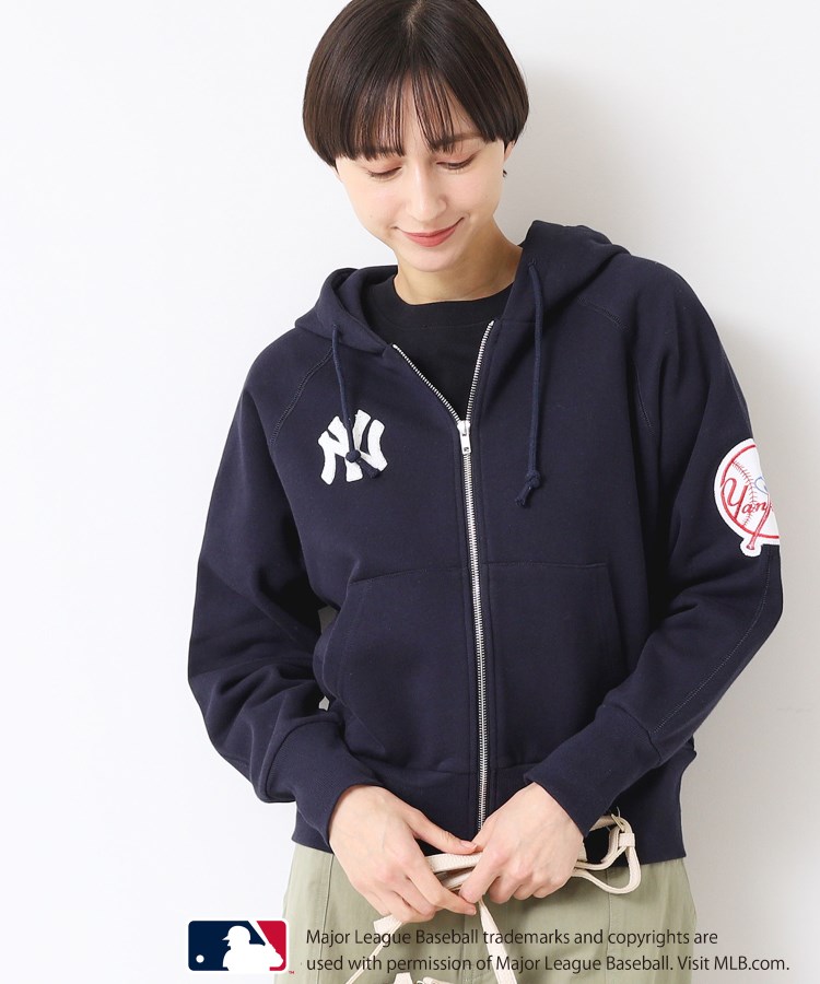 デッサン（ユニセックス）(Dessin(UNISEX))の【ユニセックス】MLB/ロゴ入り吊り裏毛パーカ ネイビー(094)