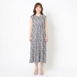 ヨリモ(YORIMO)の【大人のフラワープリント】小花柄フレンチワンピース1