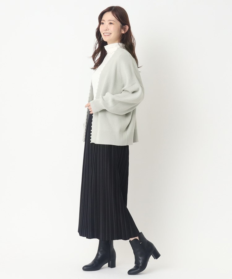 ヨリモ(YORIMO)の【フェイクパール付き】ニットカーディガン10