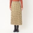 ヨリモ(YORIMO)の【シーズンレスで使える！】大人のフラワープリーツスカート1