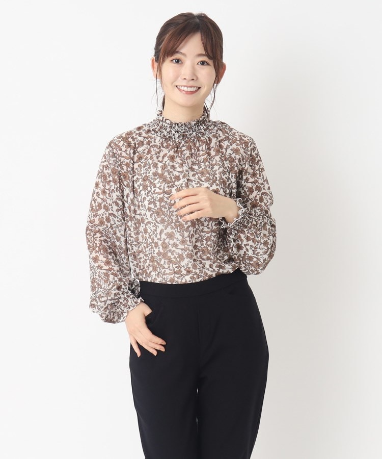 ヨリモ(YORIMO)の【大人の花柄】シャーリングブラウス7
