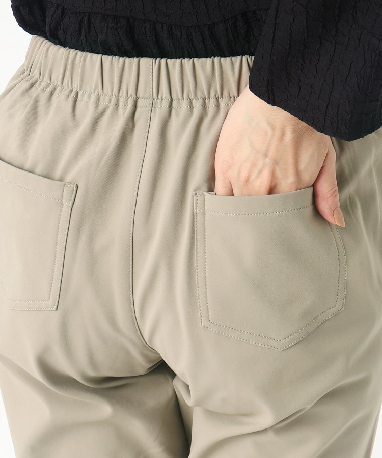 ヨリモ(YORIMO)のYORIMO×ホカロン ピンタックスリムパンツ6