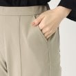 ヨリモ(YORIMO)のYORIMO×ホカロン ピンタックスリムパンツ5