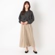 ヨリモ(YORIMO)の【フェミニン・キレイめ】バンドカラー小花柄ブラウス9