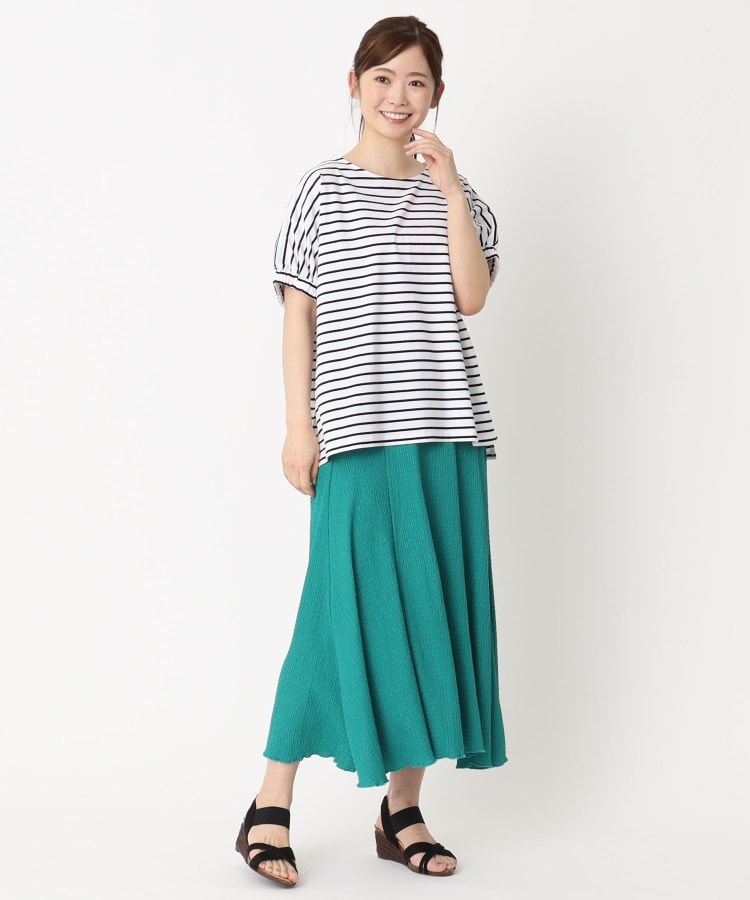 ヨリモ(YORIMO)の【おしゃれ度UP！】ゆとり感のあるプルオーバー24