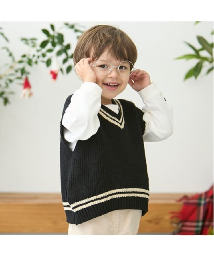 プティマイン(petit main)のニットベストセットTシャツ ブラック(219)