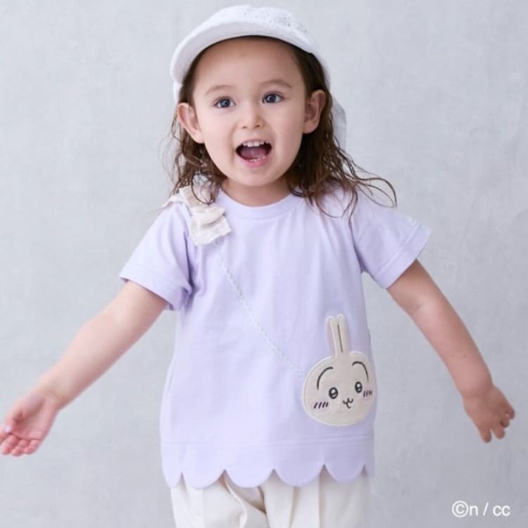プティマイン(petit main)の【ちいかわ】ポシェット半袖T Ｔシャツ