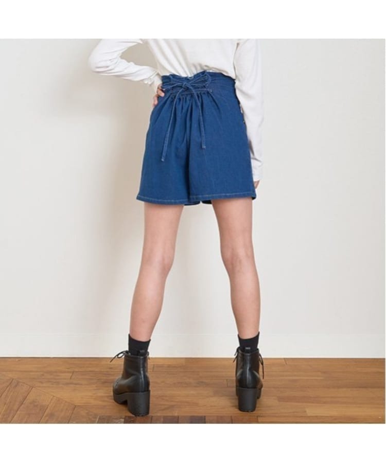 ラブトキシック・エル ティー エックス シー(Lovetoxic LTXC)のバックレースアップショートパンツ25