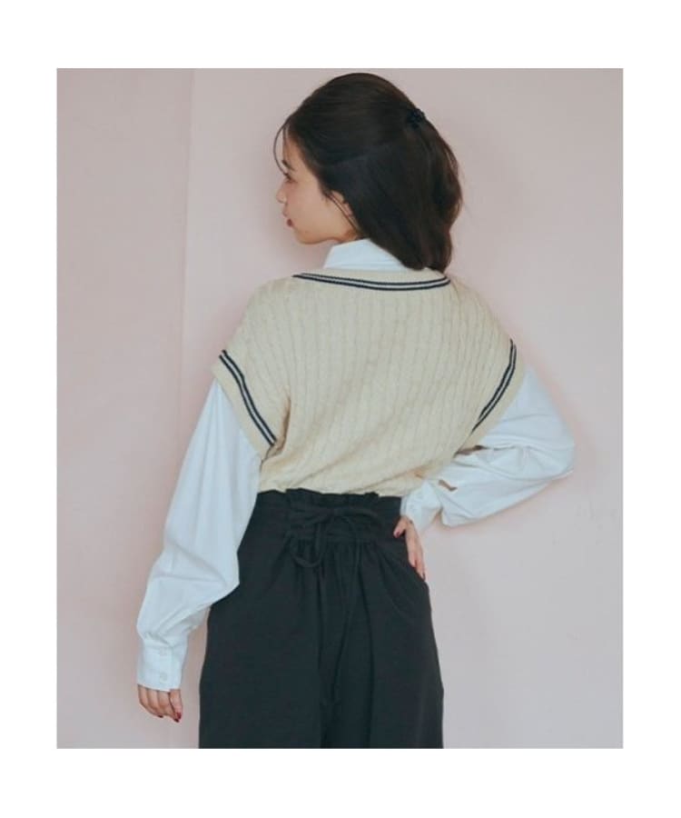 ラブトキシック・エル ティー エックス シー(Lovetoxic LTXC)のニットベストレイヤードブラウス45