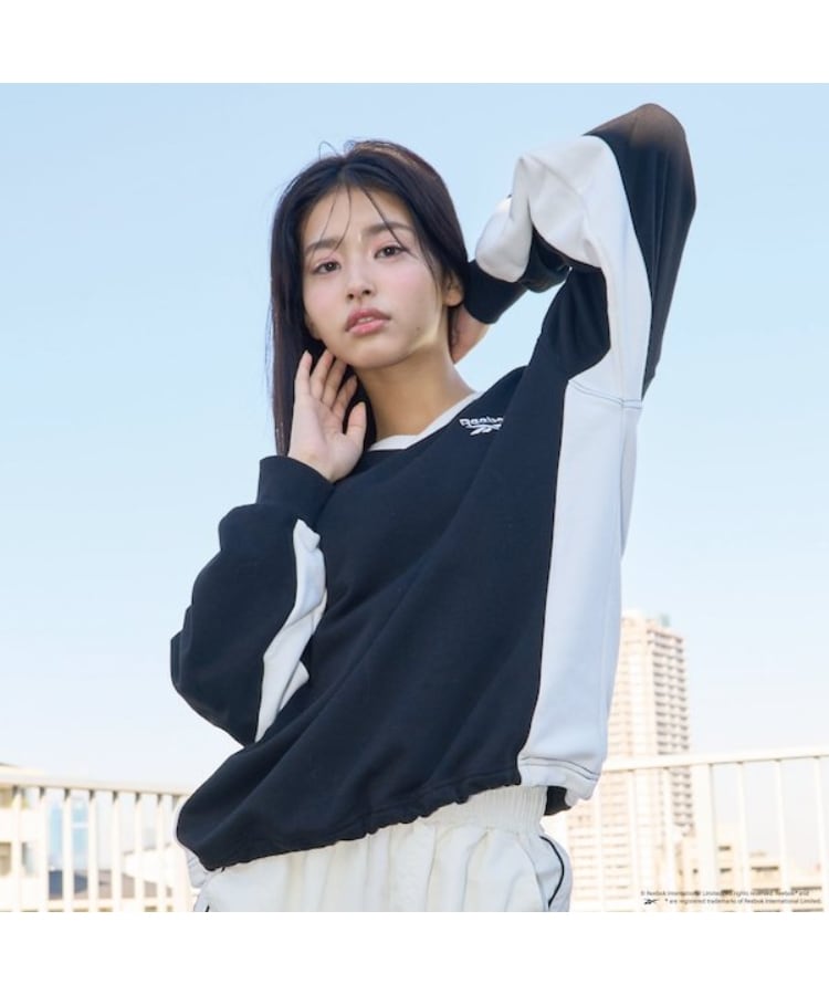ラブトキシック・エル ティー エックス シー(Lovetoxic LTXC)の【Reebok】ルーズスウェット1