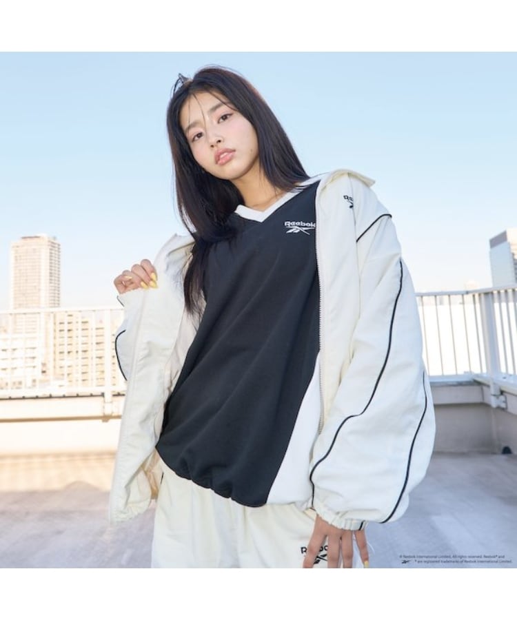 ラブトキシック・エル ティー エックス シー(Lovetoxic LTXC)の【Reebok】ナイロンブルゾン3