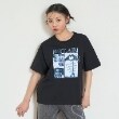 ラブトキシック・エル ティー エックス シー(Lovetoxic LTXC)の【7days】パリ転写プリントTシャツ ブラック(219)