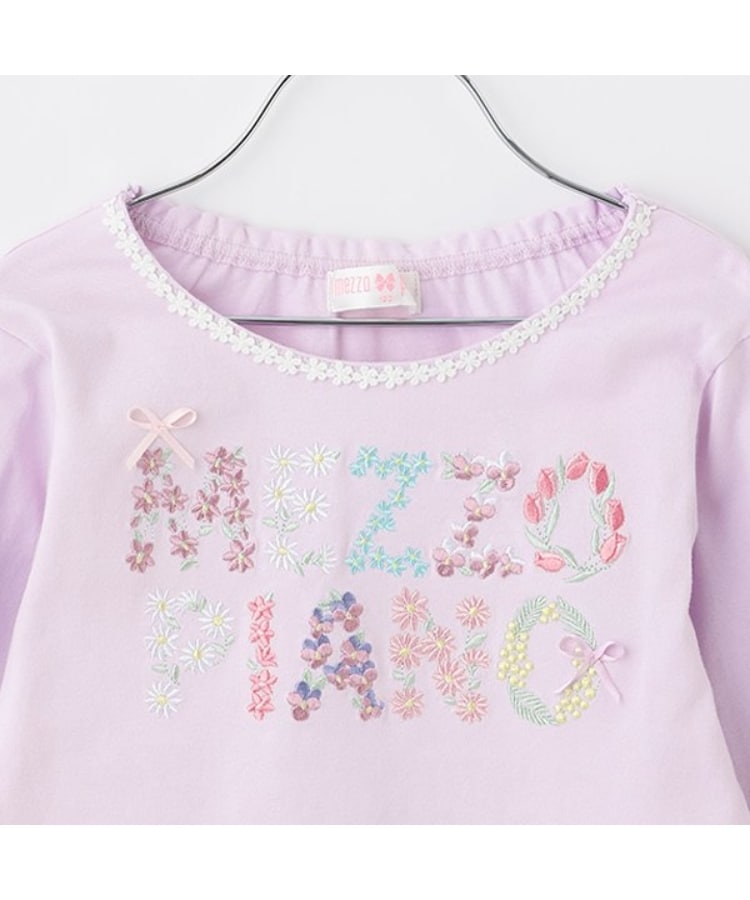 メゾピアノ(mezzo piano)の【人気商品再入荷】【直営店で取り扱い無し】花ロゴ　長袖Ｔシャツ2