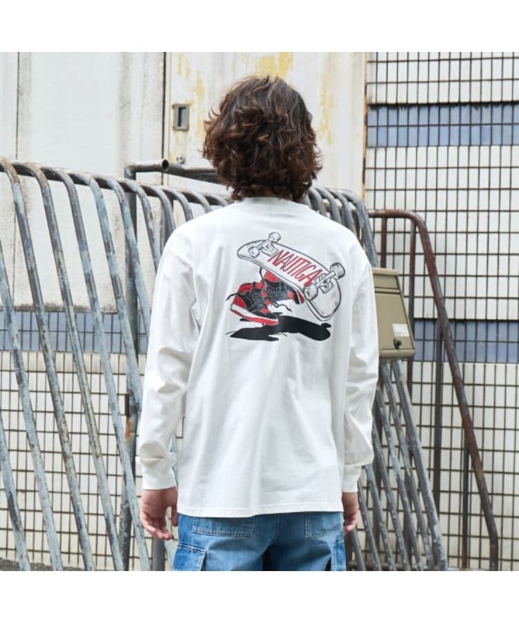 グラソス(GLAZOS)の【NAUTICA】バックスケーターロゴ長袖Tシャツ ホワイト(001)