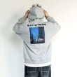 グラソス(GLAZOS)の【速乾・毛玉になりにくい】バックフォトプリントパーカー グレー(112)