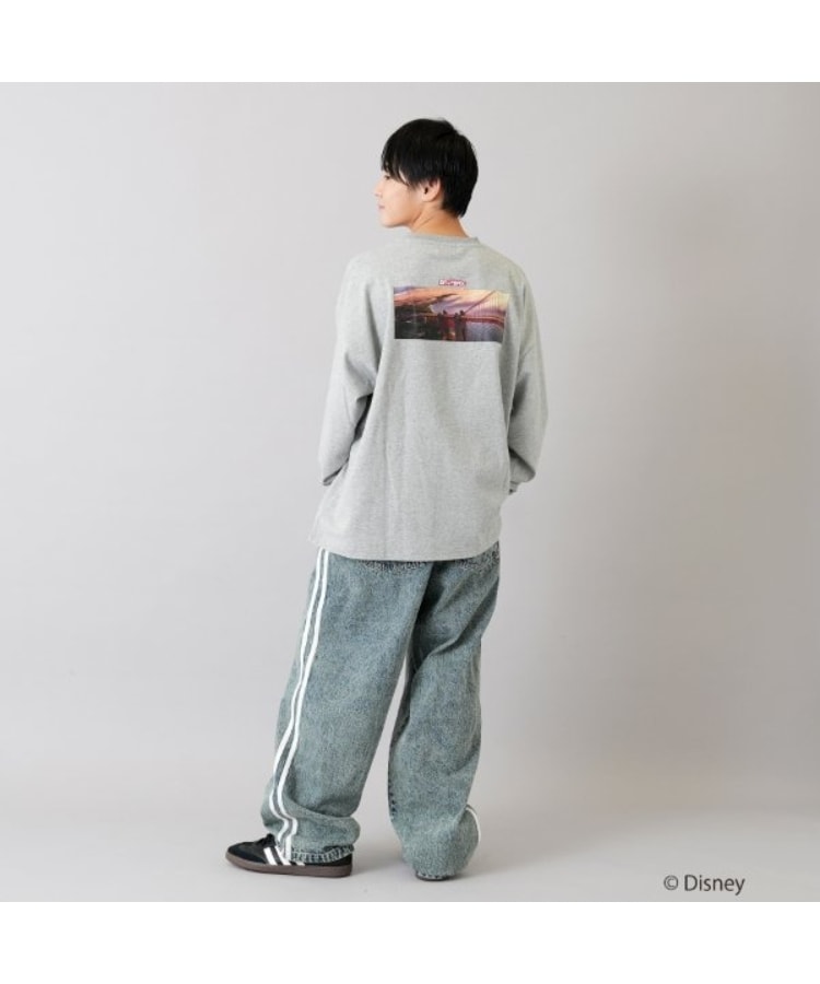 グラソス(GLAZOS)の【DISNEY】BAYMAX / バックフォトプリント長袖Tシャツ1
