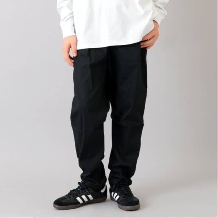 グラソス(GLAZOS)の綿ポリストレッチツイル・タックパンツ その他