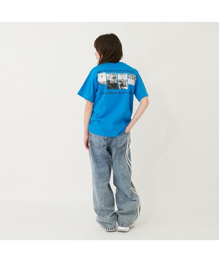 グラソス(GLAZOS)のバックフォトプリント半袖Tシャツ15