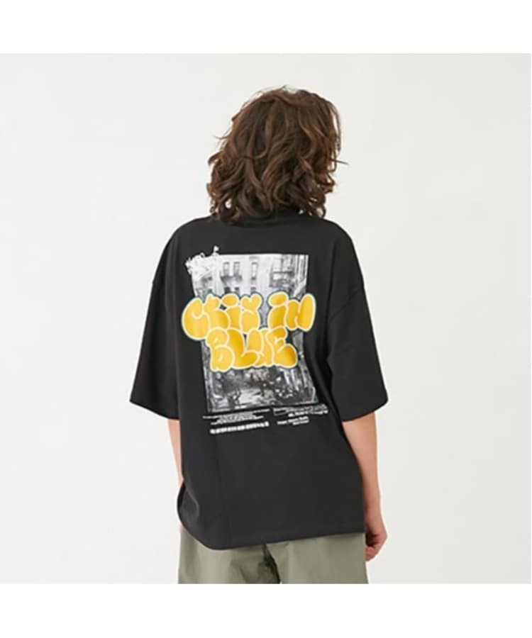 グラソス(GLAZOS)のフォトグラフィティロゴ発泡プリントビッグ半袖Tシャツ ブラック(219)