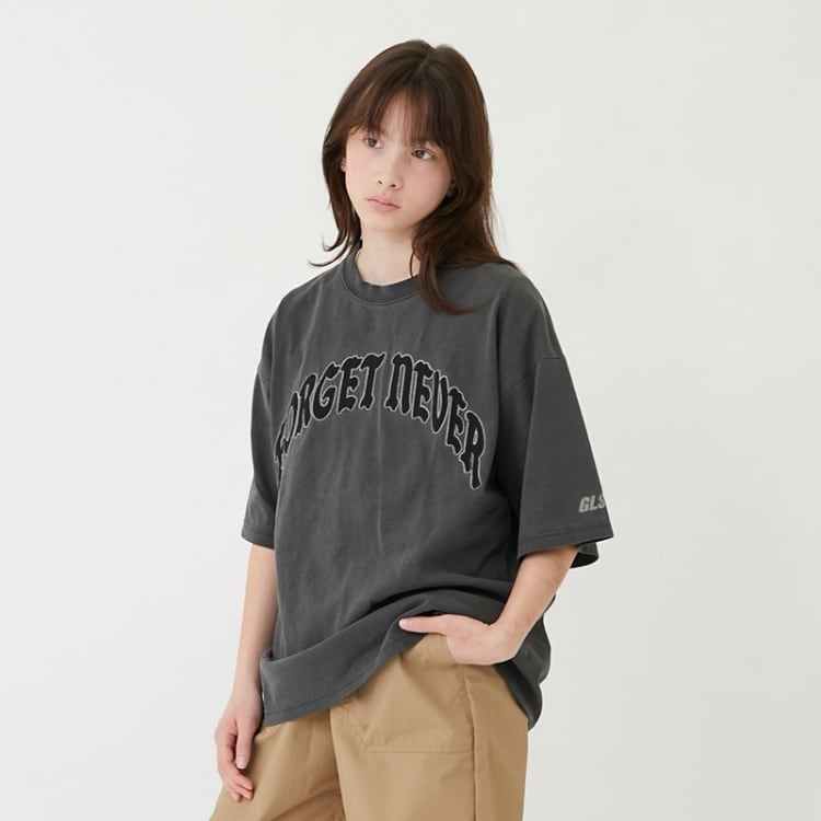 グラソス(GLAZOS)の【FORGETNEVER】ヘビーウェイトピグメント加工アップリケTシャツ Ｔシャツ