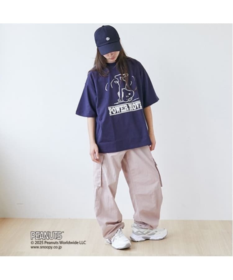 グラソス(GLAZOS)の【GLSW.】【PEANUTS】スヌーピー パワームーブ フロントプリントTシャツ5