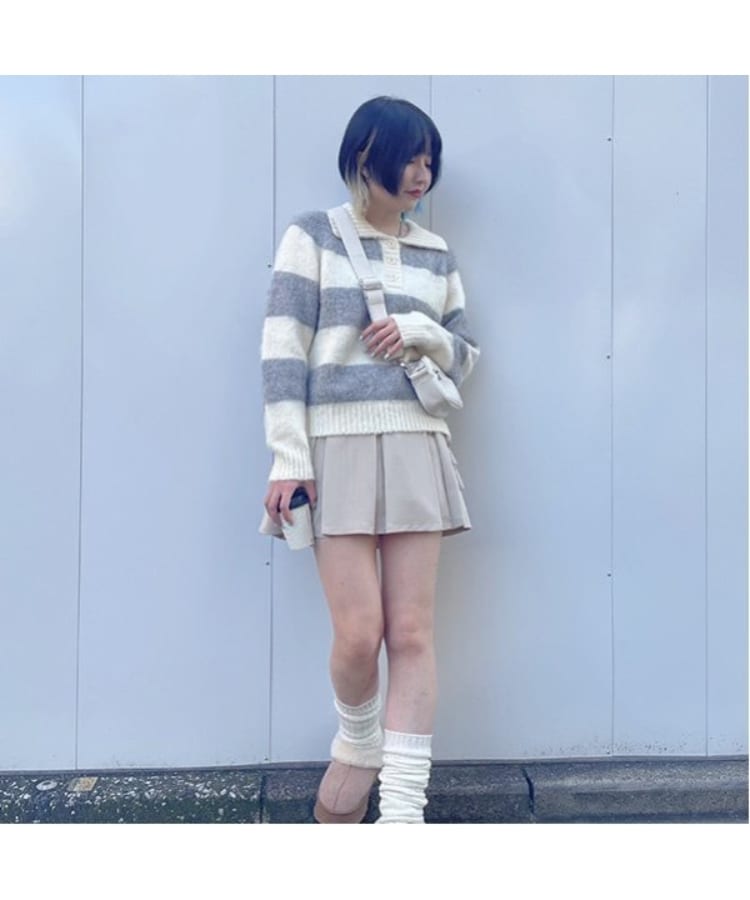 ミジェ(Mi-je)の太ボーダー衿つきニット16