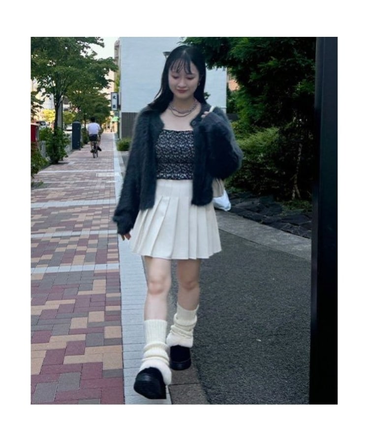 ミジェ(Mi-je)のシャギーショートカーディガン15