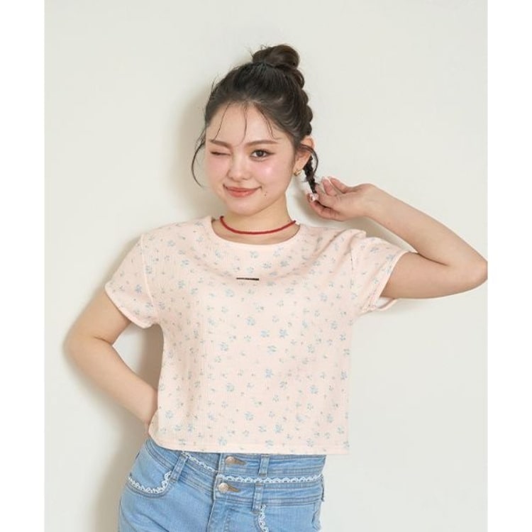 ミジェ(Mi-je)の小花柄ワッフル半袖Tシャツ【韓国ファッション】 Ｔシャツ
