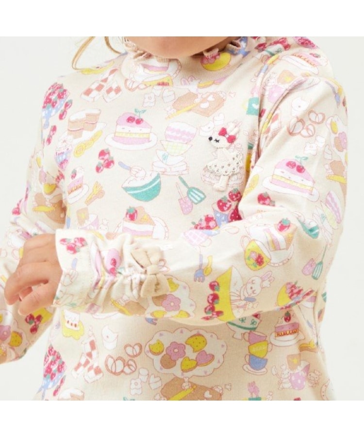 ケーピー(KP)のKP パティシエうさぎ総柄長袖Tシャツ(80～140)3