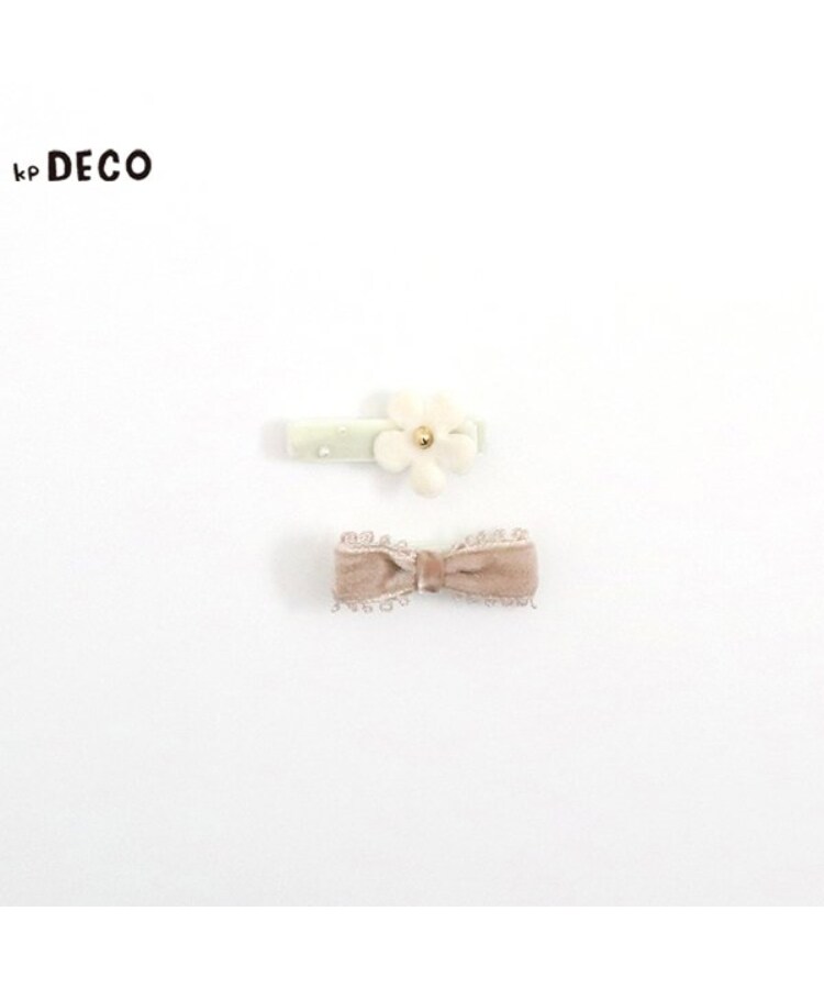 ケーピー(KP)のKPDECO 花モチーフとリボン ヘアクリップ2個セット ベージュ(052)