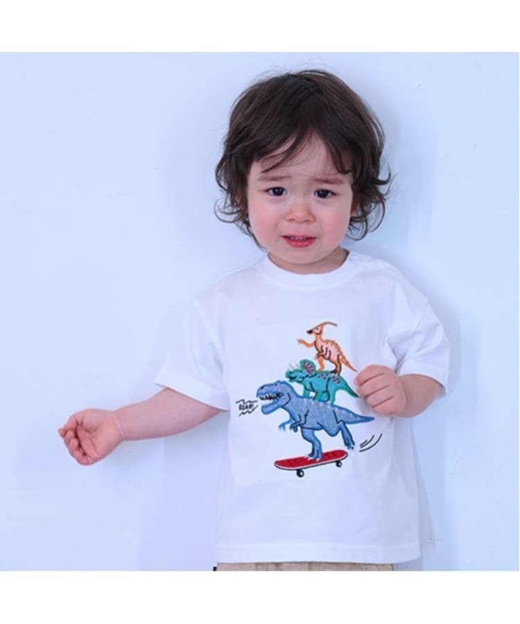 クレードスコープ(kladskap)のスケボーザウルス半袖Tシャツ オフホワイト(003)