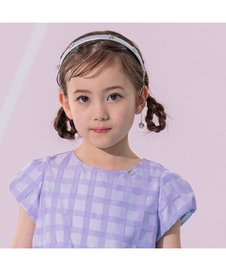 アナ スイ・ミニ(ANNA SUI mini)のイヤリング風チビリボンカチューシャ シルバー(006)