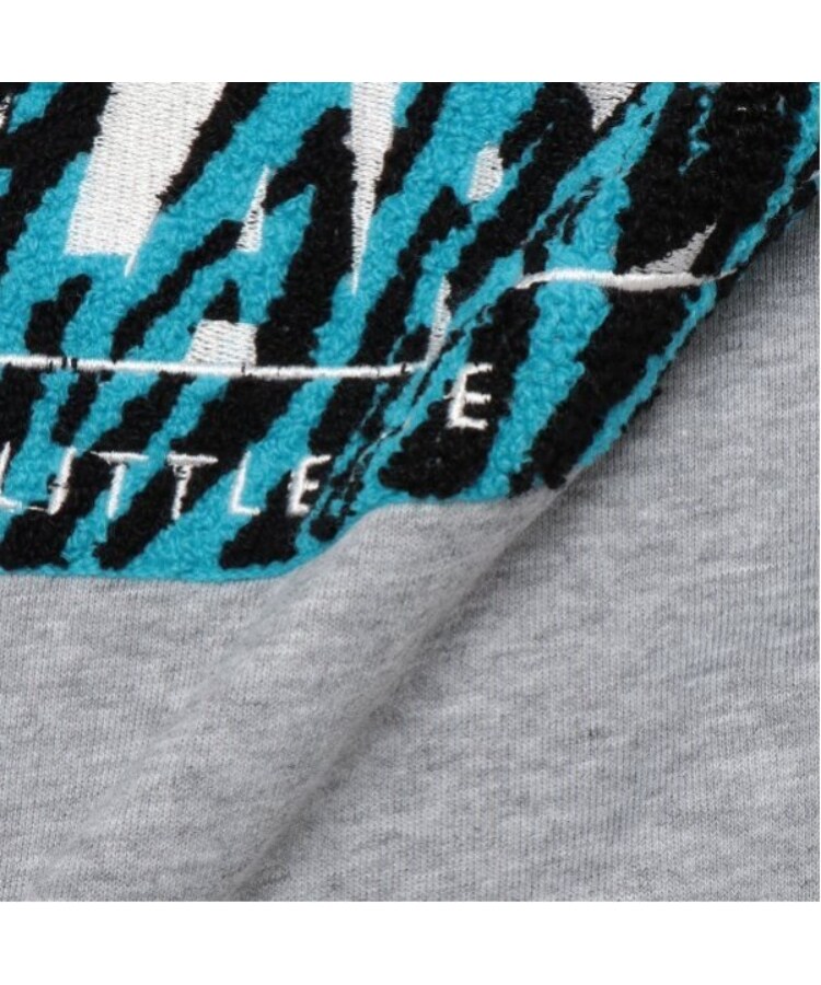 エクストララージ キッズ(XLARGE KIDS)のサガラ刺しゅうスランテッドOGゴリラトレーナー7