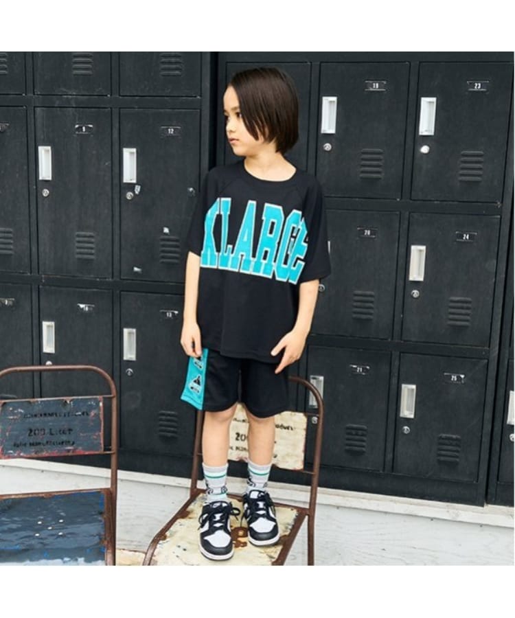 エクストララージ キッズ(XLARGE KIDS)の配色ロゴ半袖T+ショートパンツセット ブラック(219)