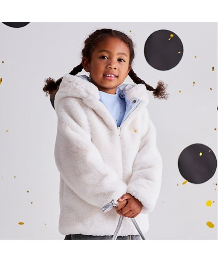 ケイト・スペード ニューヨーク キッズ(kate spade NEW YORK)のトドラー フェイクファーリバーシブルパーカ オフホワイト(003)