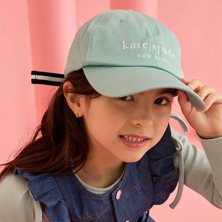 ケイト・スペード ニューヨーク キッズ(kate spade NEW YORK)のロゴキャップ キャップ