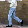 ライトオン(Right-on)のLevi's(リーバイス)「501」セルビッジデニムパンツ オリジナルストレート ダークインディゴブルー(0005)