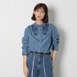ライトオン(Right-on)のSOMETHING(サムシング)コード刺繍デニムブラウス ダークインディゴブルー(0004)