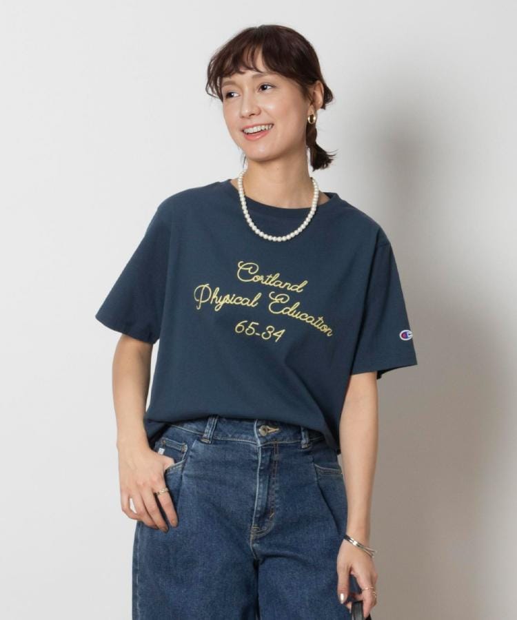 Champion(チャンピオン)チェーン刺繍ロゴTシャツ(Tシャツ Champion(チャンピオン)チェーン刺繍ロゴTシャツ(Tシャツ